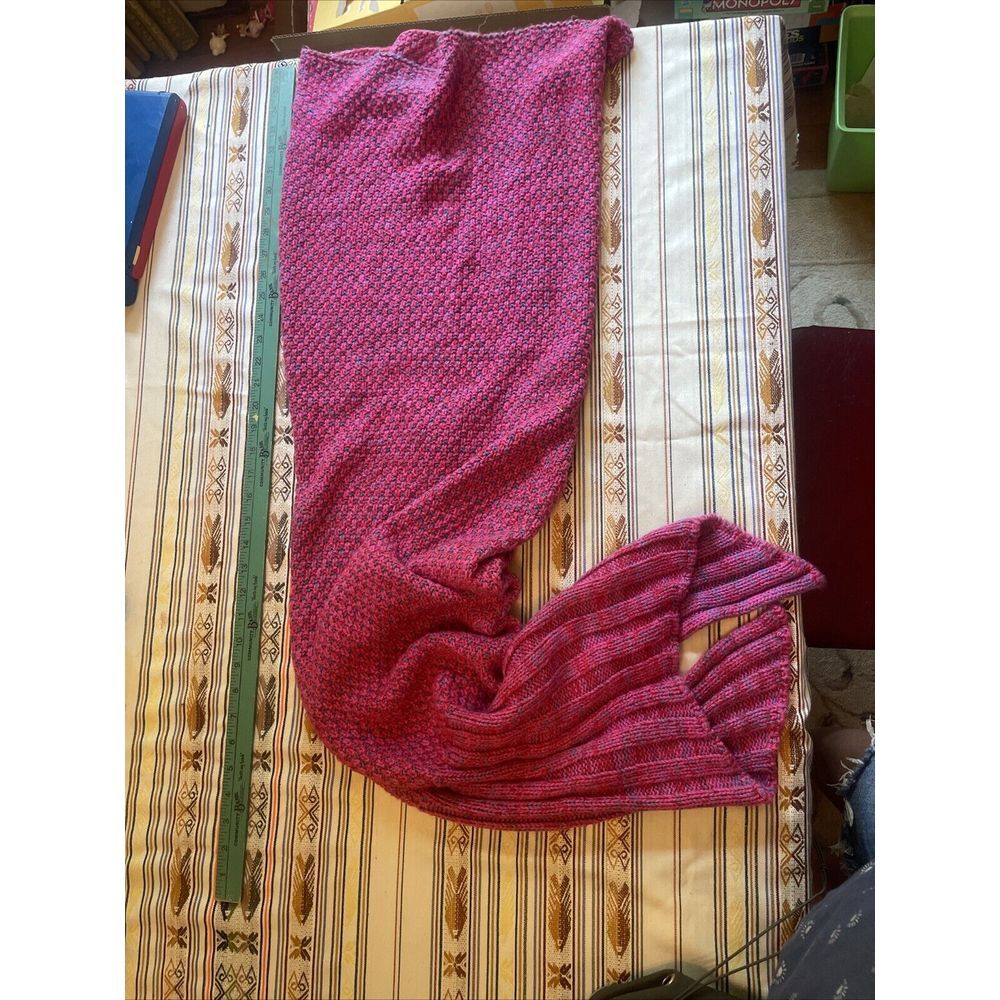 Mermaid Tail Blanket Pink With‎ Blue Highlights Very Soft Yarn